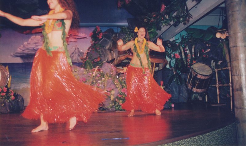 038-Hawaiian Dance.jpg